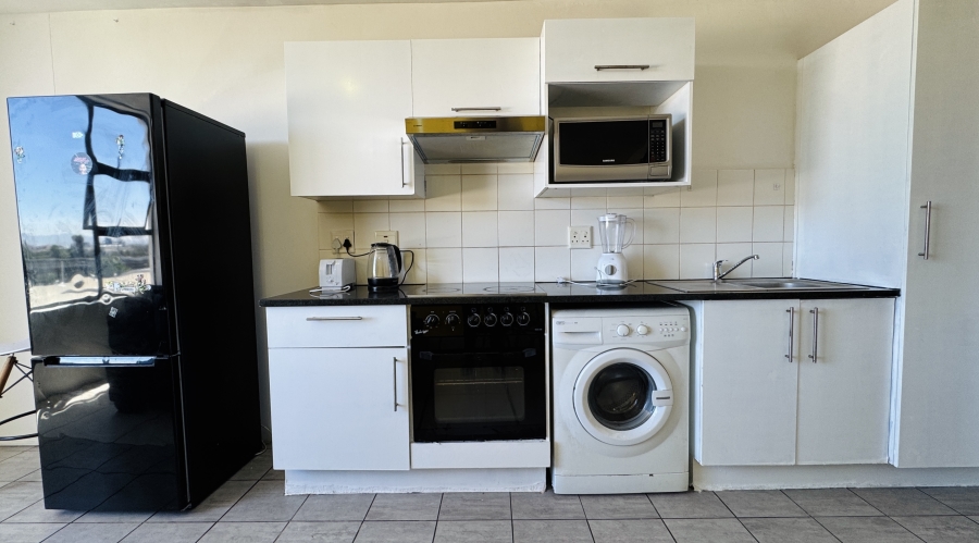 To Let 1 Bedroom Property for Rent in Zonnebloem Western Cape